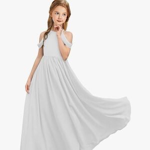 NWT White Cold Shoulder Sleeveless Formal Dress